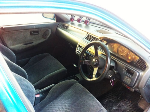 HONDA CIVIC 4 D ปี 95 เครื่อง D15B Vtec เกียร์ออโต้ แก๊ส LPG ภาษีไม่ขาด เอกสารพร้อมโอน