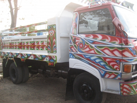 Hino 6 ล้อ km777 รถสวย เครื่องดี พร้อมใช้งาน