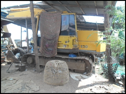 แมคโคร PC 120 รุ่น 3 แมคโคร PC 120 รุ่น 3