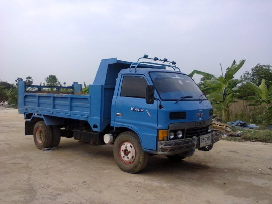 ขายรถ6ล้อดั้ม isuzu ks22 เครื่อง 4bd1 110แรง