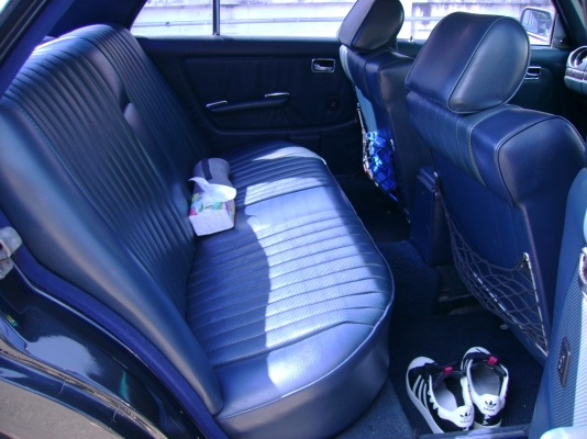 Benz W123 เครื่อง 1JZ เกียร์ auto ติด lpg แล้ว สภาพดี 100,000.- Benz W123 เครื่อง 1JZ เกียร์ auto ติด lpg แล้ว สภาพดี 100,000.-