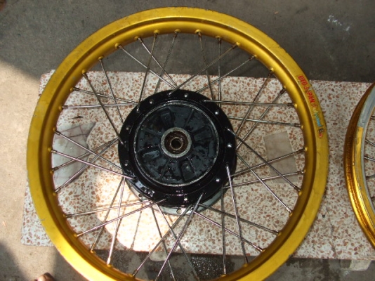 ขายดุมล้อพร้อมดิีสหน้าหลังVR