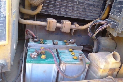 น๊อคดาวน์เซลล์!!!!!! แบคโฮ CAT 312  V2 รถใช้งานดีปกติ มีทะเบียนครบ รถสวยราคาต่อรอง