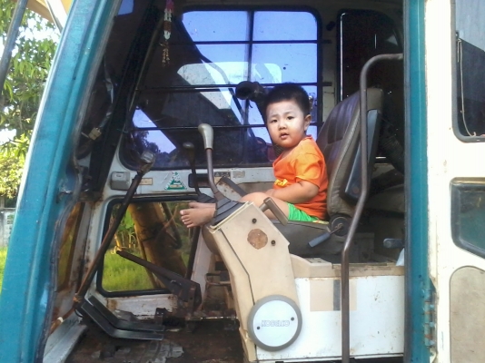 บริการ ถมดิน ทอยดิน หิน ทราย จ.อ่างทอง และใกล้เคียง บริการ ถมดิน ทอยดิน หิน ทราย จ.อ่างทอง และใกล้เคียง