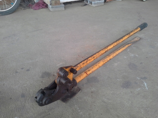 เครื่องตัดเหล็กเส้นและดัดใด้ครับเก่าญี่ปุ่น เครื่องตัดเหล็กเส้นและดัดใด้ครับเก่าญี่ปุ่น