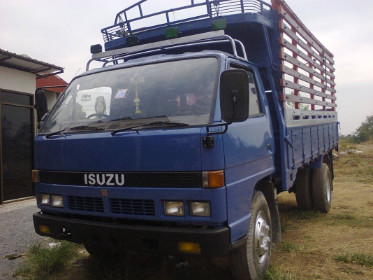 ขายหกล้อ NPR59LU รถห้างมือเดียว F-หน้า F-หลัง พร้อมใช้