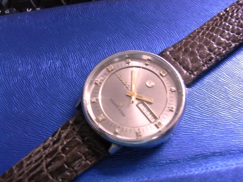 20ก.พ.((น้าเล็ก)) นำเสนอนาฬิกาข้อมือ