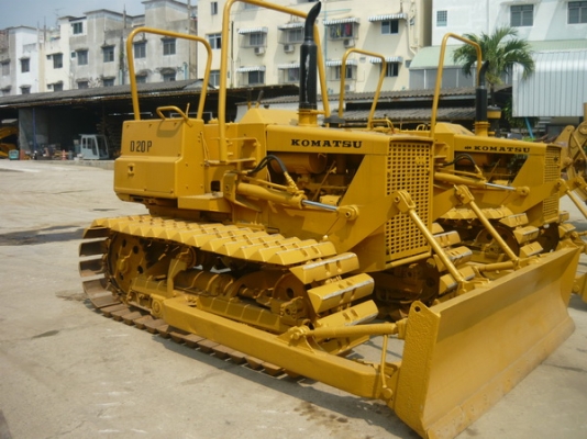 รถดันดิน Komatsu D20-5 พร้อมใช้งาน รถนอกแท้ๆ  พร้อมใช้งาน