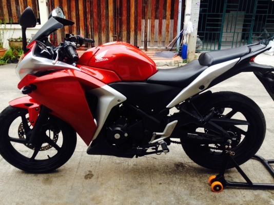 cbr250r ปี2011 สวยๆเดิมไม่ชนไม่ล้มไม่แปะวิ่งน้อย15xxxkm.