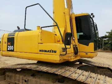 KOMATSU PC 200-7 ใช้งาน6000ช.มเศษ สภาพสวย