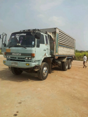 ขาย isuzu 320 แรง ราคาถูก