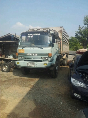 ขาย isuzu 320 แรง ราคาถูก