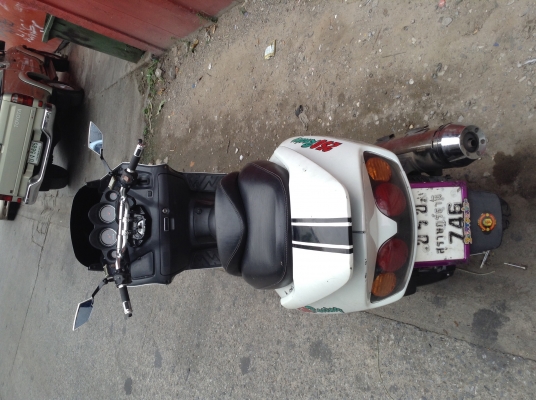 ธารนนทบุรี//ขาย honda forza250 abs อินวอยท์+ส.พ.ม+พ.ร.บ ราคา 75,000บาท