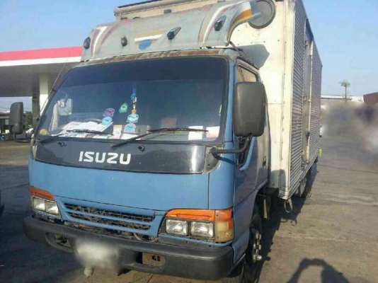 รถอีซูซุ 6 ล้อ ตู้แห้ง NQR  130 แรงม้า. ปี 43  สนใจติดต่อ 081 - 6079515