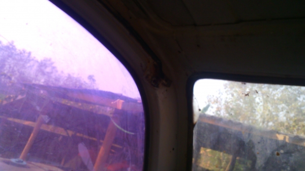 แพ๊คคู่..รถแบคโฮ KOBELCO SK200 M5 SUPPER พร้อม สิบล้อเทลเล่อร์NISSAN Ud บรรทุกแบคโฮ ชอบราคาเท่าไรต่อรองราคากันได้ครับ.