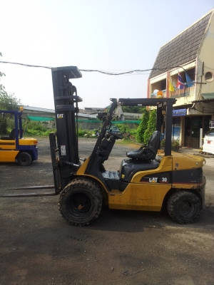 Forklift  3.0 ตัน  6.0 mm. ล้อหน้าคู่. Diesel เสา 3 ตอน  รถยกฟอร์คลิฟท์ราคาถูก