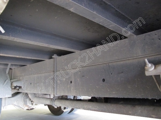 รถบรรทุก 6 ล้อ ยีห้อ HINO รุ่นFC4JLRA ขนาด 170 แรงม้า ติดเครนขนาด 3 ตัน