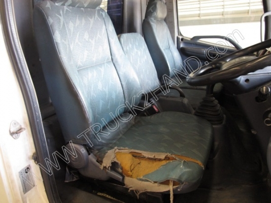 รถบรรทุก 6 ล้อ ยีห้อ HINO รุ่นFC4JLRA ขนาด 170 แรงม้า ติดเครนขนาด 3 ตัน