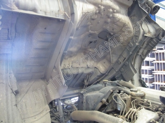 รถบรรทุก 6 ล้อ ยีห้อ HINO รุ่นFC4JLRA ขนาด 170 แรงม้า ติดเครนขนาด 3 ตัน