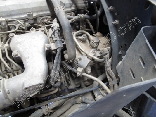 รถบรรทุก 6 ล้อ ยีห้อ HINO รุ่นFC4JLRA ขนาด 170 แรงม้า ติดเครนขนาด 3 ตัน