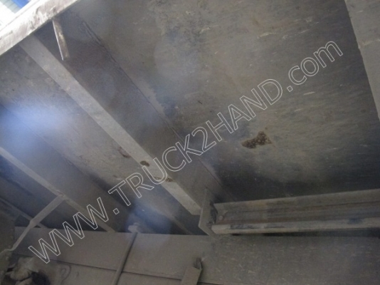 รถบรรทุก 6 ล้อ ยีห้อ HINO รุ่นFC4JLRA ขนาด 170 แรงม้า ติดเครนขนาด 3 ตัน