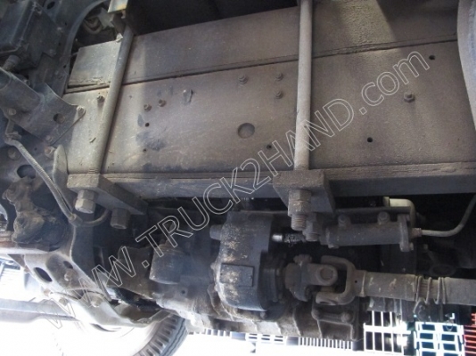 รถบรรทุก 6 ล้อ ยีห้อ HINO รุ่นFC4JLRA ขนาด 170 แรงม้า ติดเครนขนาด 3 ตัน