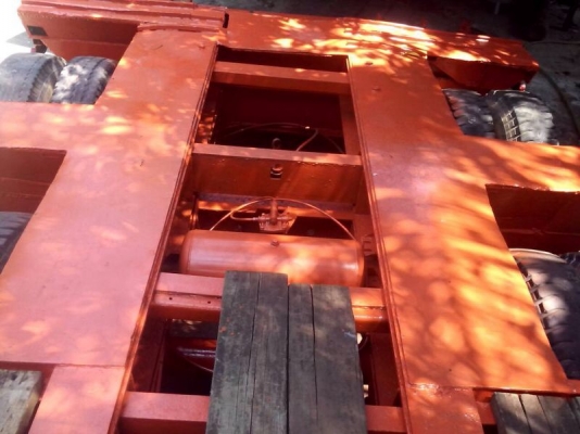 ขายหาง โรเบส. พื้นเรียบ.   2 เพลา.  สนใจติดต่อ 081 - 6079515