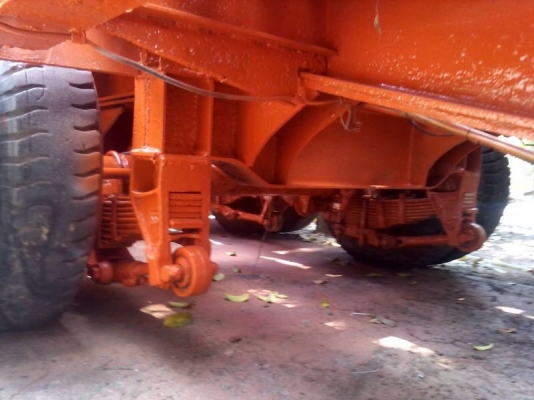 ขายหาง โรเบส. พื้นเรียบ.   2 เพลา.  สนใจติดต่อ 081 - 6079515