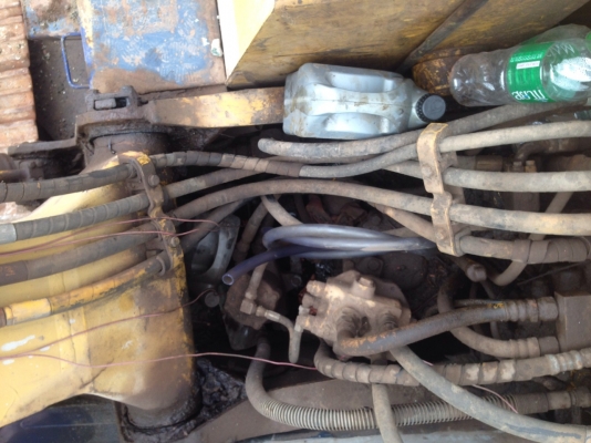 ต้องการขายรถเเบคโฮ komatsu pa120-5 เเท้เครื่องเเรงปั้มเเรงทำงานไม่มีโหลดรับรองซื้อไปไม่ผิดหวัง