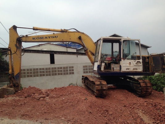 ต้องการขายรถเเบคโฮ komatsu pa120-5 เเท้เครื่องเเรงปั้มเเรงทำงานไม่มีโหลดรับรองซื้อไปไม่ผิดหวัง