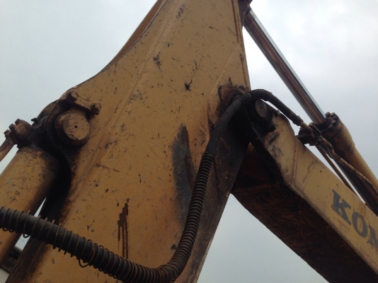 ต้องการขายรถเเบคโฮ komatsu pa120-5 เเท้เครื่องเเรงปั้มเเรงทำงานไม่มีโหลดรับรองซื้อไปไม่ผิดหวัง