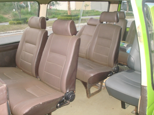 ขายรถตู้ nissan unvan 2700 ปี93