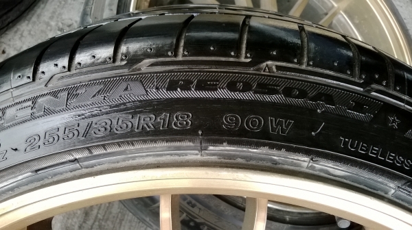 ยาง บิชโตน255 35 18 ปี11