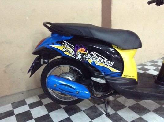 ขาย!!!สกู๊ปปี้ไอ ปี54 รถเครื่องดีคับ มีเล่มทะเบียนครบ ภาษีไม่หมด