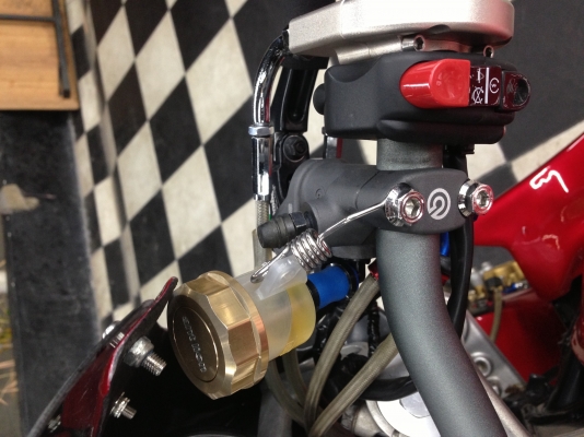 ขาย / แลก / เทิร์น สูงกว่ายินดีเพิ่มเงินให้ครับ Cb400 เทค1 สภาพเทพๆ เก็บงานแล้วทุกจุดครับ อินวอย+สพม แท้ๆ ตัวจริงทุกฉบับครับ 130,000บ. ขาย / แลก / เทิร์น สูงกว่ายินดีเพิ่มเงินให้ครับ Cb400 เทค1 สภาพเทพๆ เก็บงานแล้วทุกจุดครับ อินวอย+สพม แท้ๆ ตัวจริงทุกฉบับครับ 130,000บ.