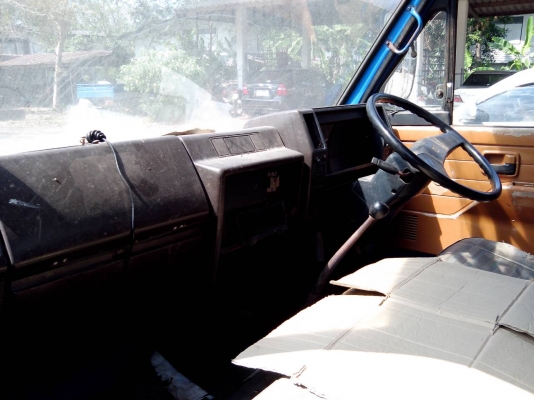 ขายแล้ว!!! ISUZU NKR 4ล้อใหญ่... 2 คัน  พร้อมใช้งานทั้งคู่