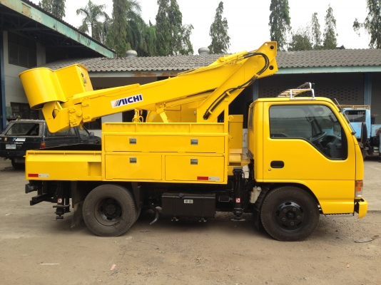 ขายรถกระเช้า อีซูซุ ขายรถกระเช้า อีซูซุ