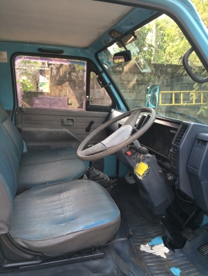 isuzu 6 ล้อ ห้างแท้ ปี38 เครื่องดี คัสซีสวย ภายนอกสวย ภายในสะอาดเรียบร้อย พร้อมใช้ ม79