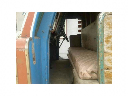 ขาย6ล้อหัวยาว เครื่อง125 แรง เครื่องดี แชสซีสวย เอกสารพร้อมโอน