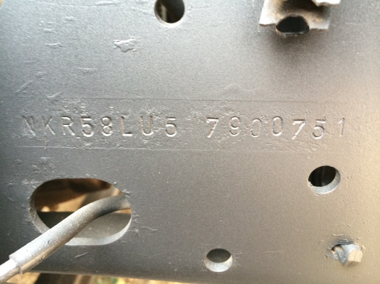 isuzu 6 ล้อ ห้างแท้ ปี38 เครื่องดี คัสซีสวย ภายนอกสวย ภายในสะอาด พร้อมใช้ ม79