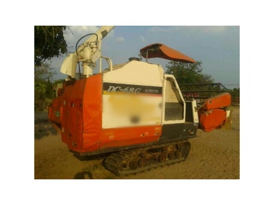 ขายรถเกี่ยว KUBOTA DC68 สภาพพร้อมใช้งาน เอกสารพร้อมโอน ขายรถเกี่ยว KUBOTA DC68 สภาพพร้อมใช้งาน เอกสารพร้อมโอน