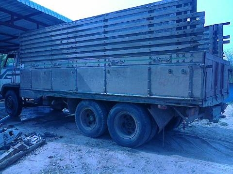 ขาย 10 ล้อ เพลาเดียว JCM เครื่อง 6BD1 165 แรงม้า คัสซีสวยตลอดเส้น ช่วงล่างลูกหมากร้อย ยางเต็ม ทะเบียนพร้อมโอนครับ