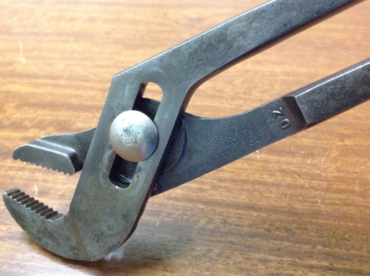 ขายคีม Vintage Channellock No.420 รุ่นสอง ผลิตราวปี 1953-1962 ขายคีม Vintage Channellock No.420 รุ่นสอง ผลิตราวปี 1953-1962