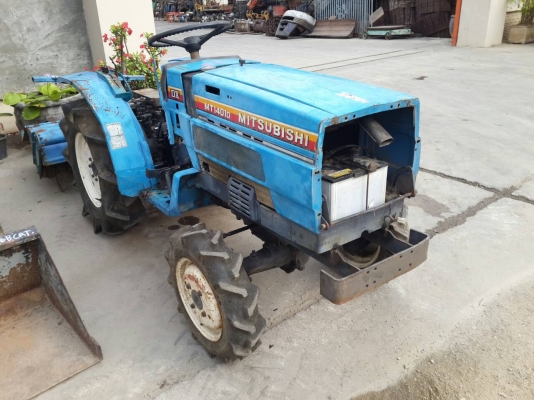 ขาย รถไถนา 13-14 แรง MITSUBISHI รุ่น MT1401D สองญี่ปุ่น