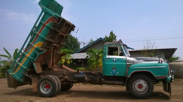 ขาย 6 ล้อดั้มหัวยาว เครื่อง 6BB1 145 HP ปั้มคอยาว เฟืองท้าย FUSO คัสซีสวย ยางเต็ม ทะเบียนไม่ขาด