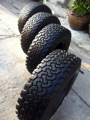 ขายยาง BF Goodrich All-terrain ขนาด 265 75 r16 ดอก9มิล
