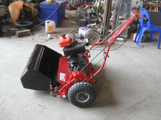 ขายรถตัดหญ้า(ตัดกรีน)BARONES พร้อมใช้งาน ขายรถตัดหญ้า(ตัดกรีน)BARONES พร้อมใช้งาน