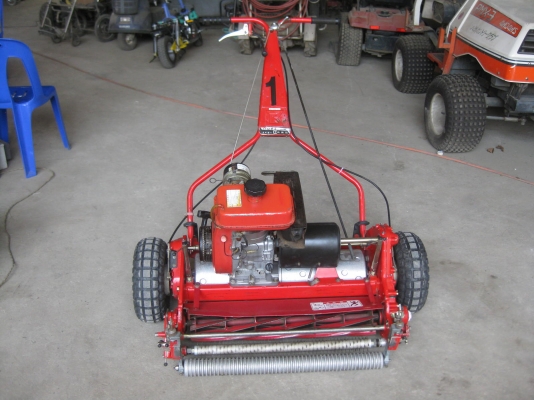 ขายรถตัดหญ้า(ตัดกรีน)BARONES พร้อมใช้งาน