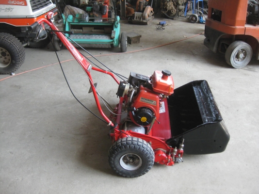 ขายรถตัดหญ้า(ตัดกรีน)BARONES พร้อมใช้งาน ขายรถตัดหญ้า(ตัดกรีน)BARONES พร้อมใช้งาน