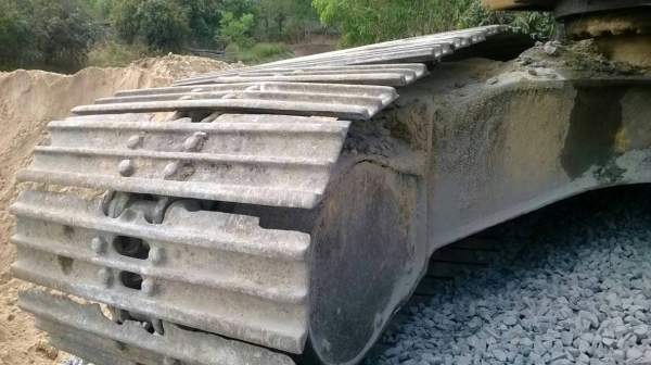 ขายรถแบคโฮ KOMATSU PC-200-5 รถสวย ช่วงล้างเต็ม ราคาถูกๆแค่ 550000 เท่านั้นเอง